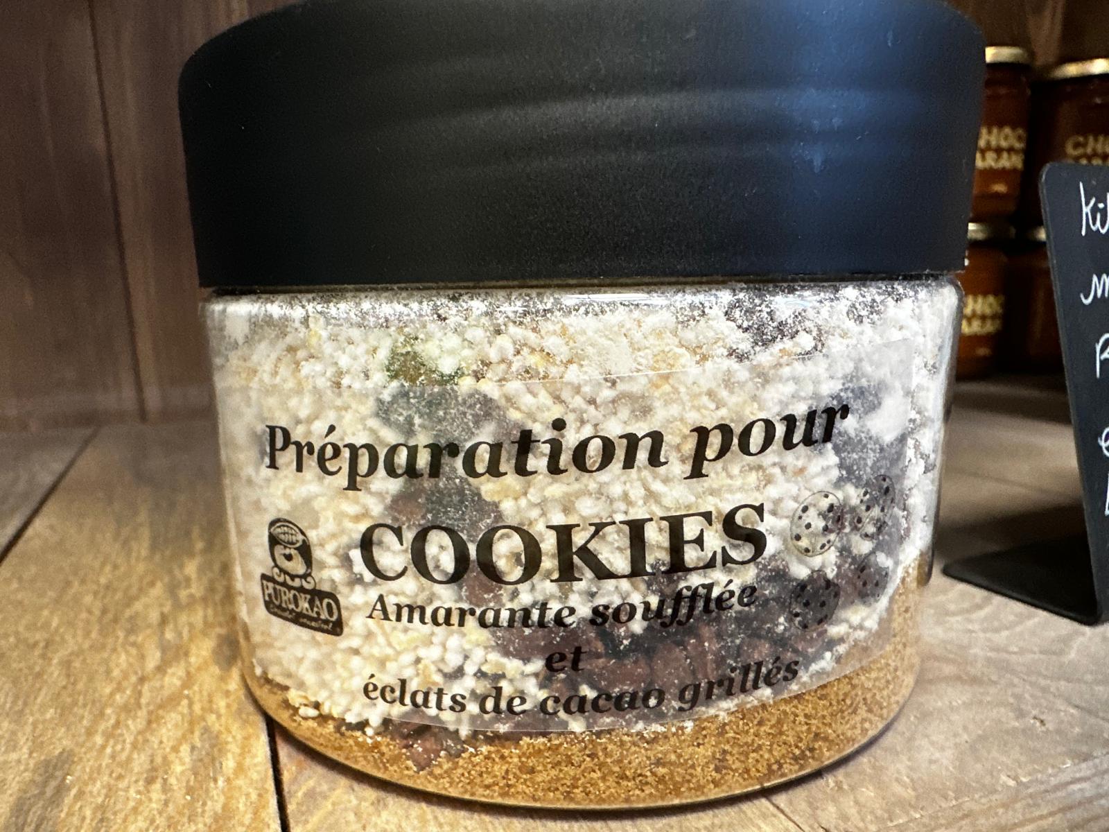 Préparation cookies amarante et cacao